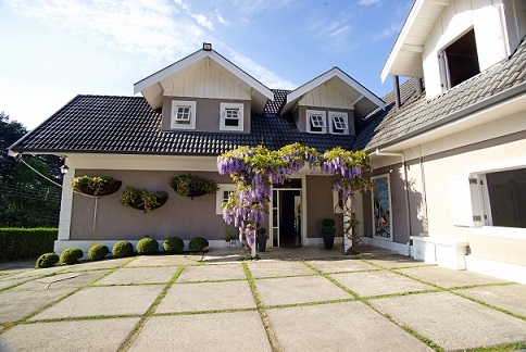 Vila de Charme Suítes